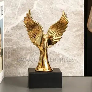 Creative Gold Design Eagle Wing Abstract Sculpture