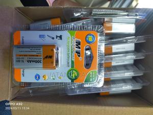 9v Rechargeable Batteries - main view