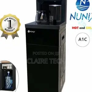 Bottom Loading Nunix A1C Black and Champagne in Colour