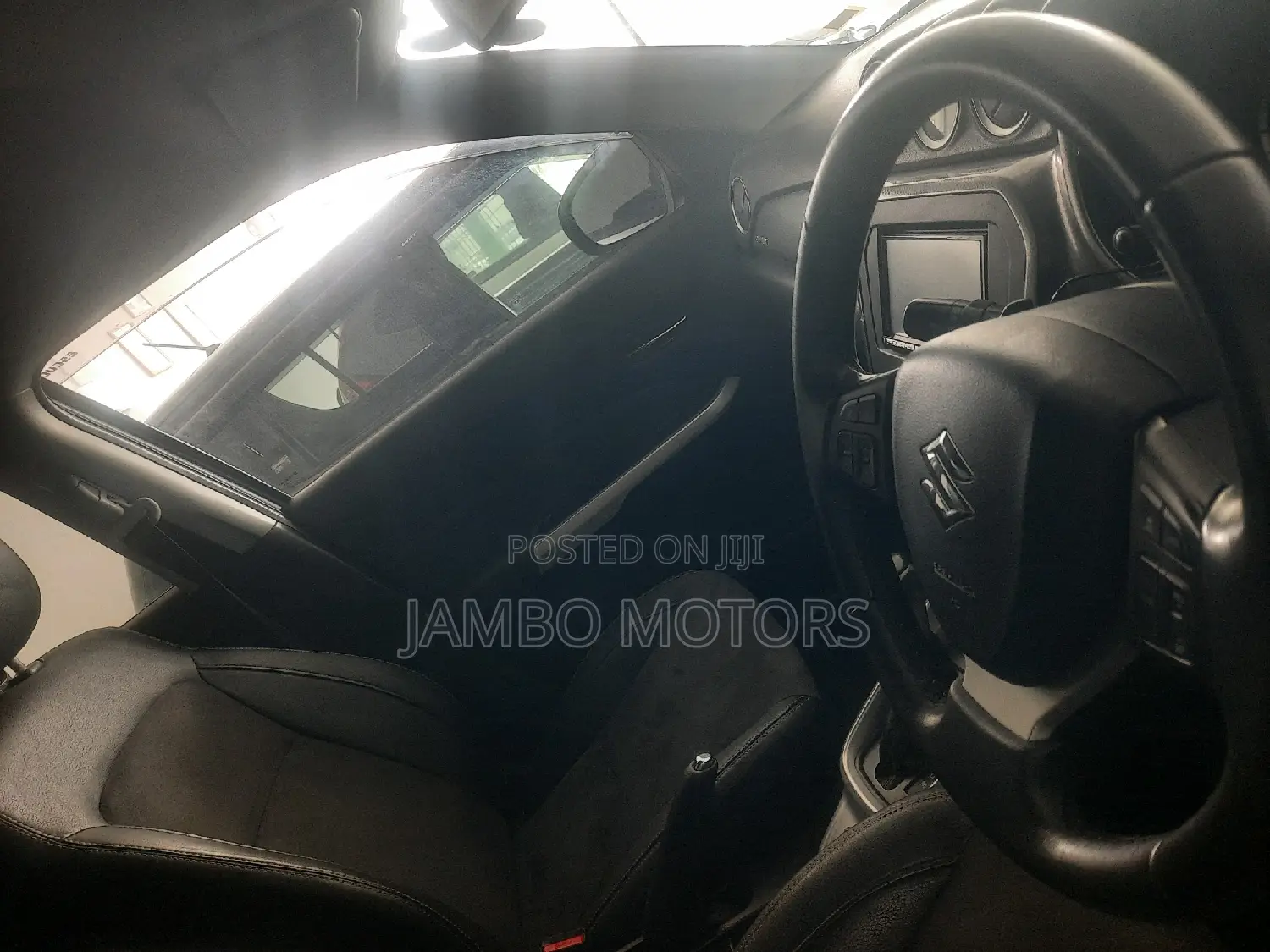 Suzuki Escudo 2017 White
