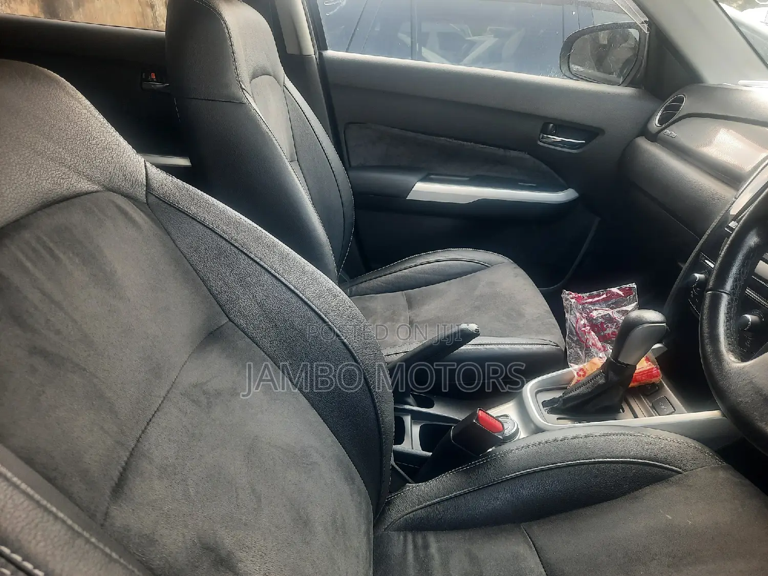 Suzuki Escudo 2017 White