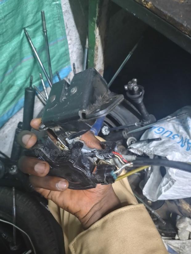 Boot Lock Probox - thumbnail 2