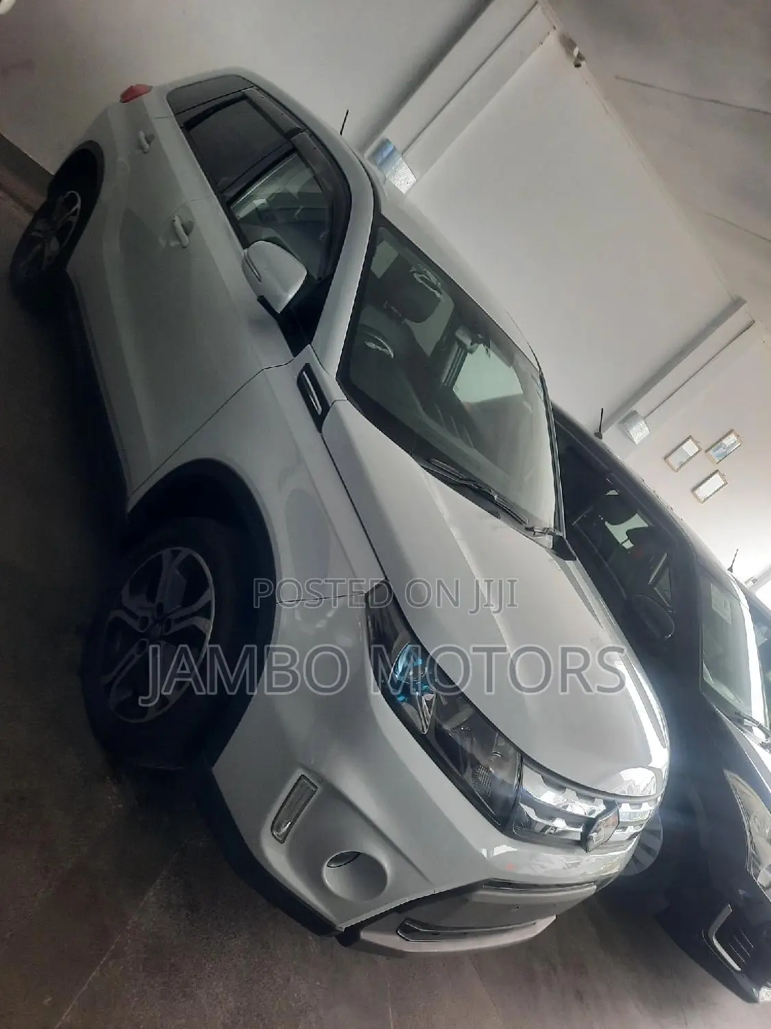 Suzuki Escudo 2017 White
