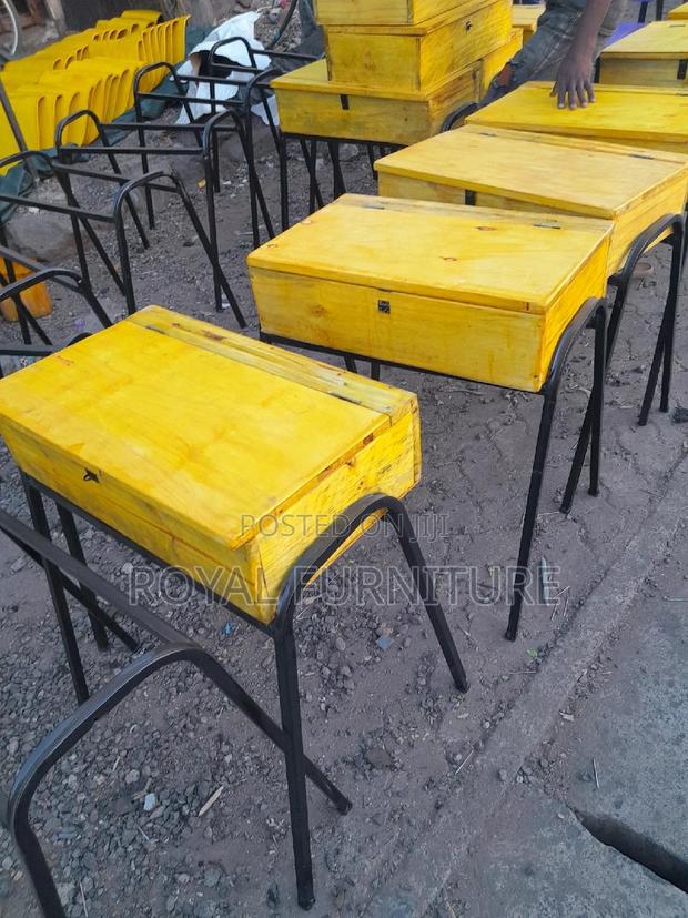 School Lockers and Desks - thumbnail 2
