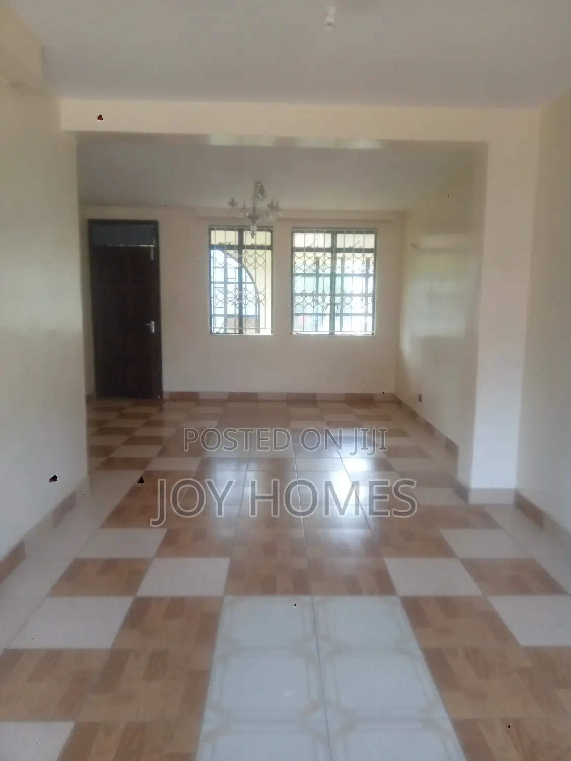5bdrm Maisonette in Madaraka for rent