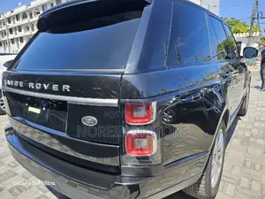 New Land Rover Vogue 2018 in Black - Premium SUV
