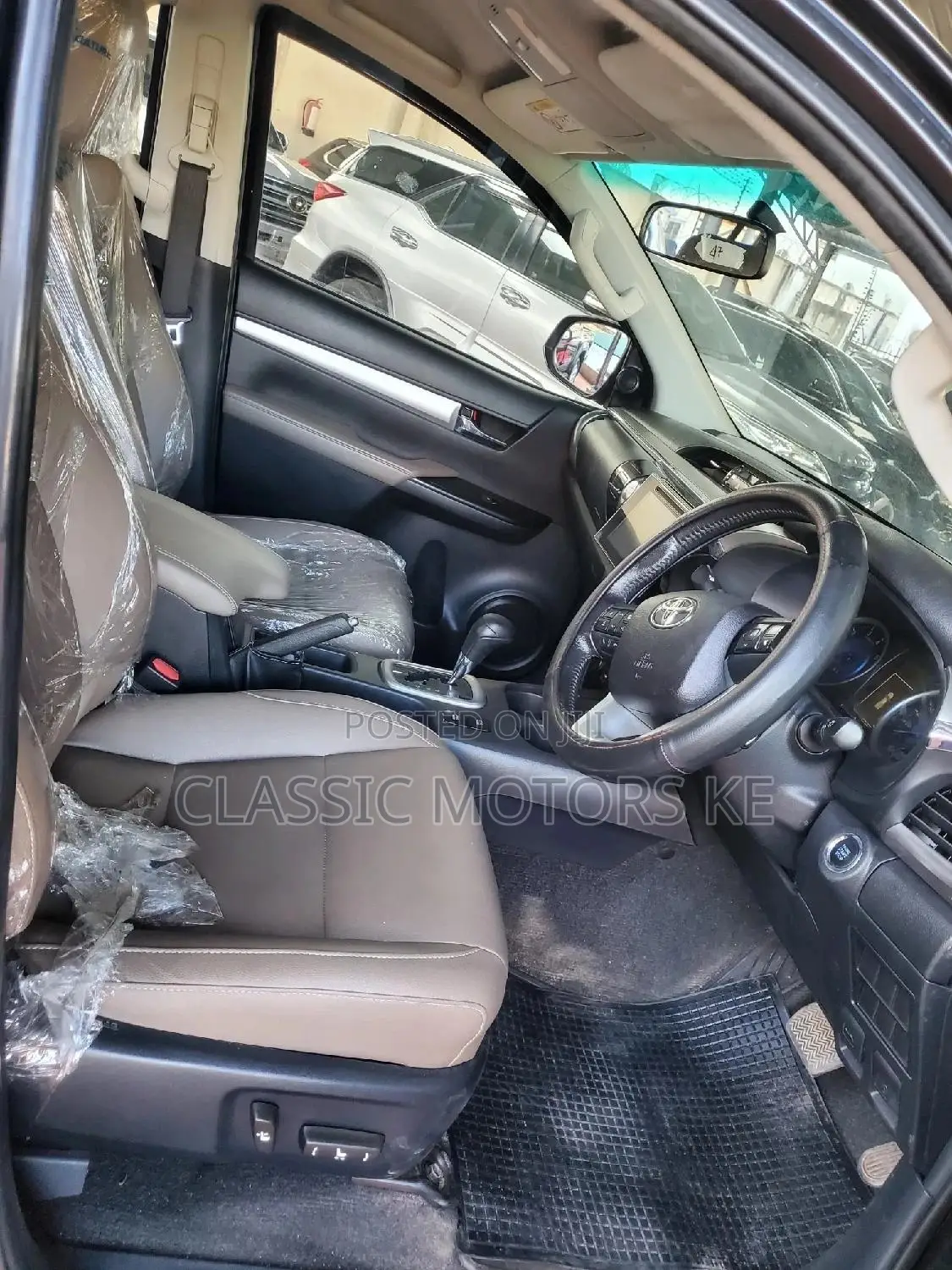 Toyota Hilux 2018 Black