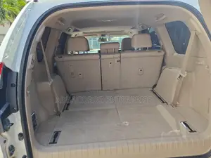 Toyota Land Cruiser Prado 2.7 i 2011 Pearl