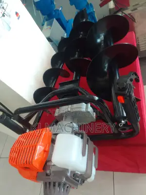 Earth Auger -With 3 Bits Gasoline Powered