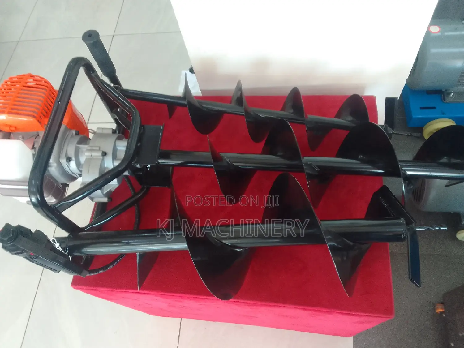 Earth Auger -With 3 Bits Gasoline Powered
