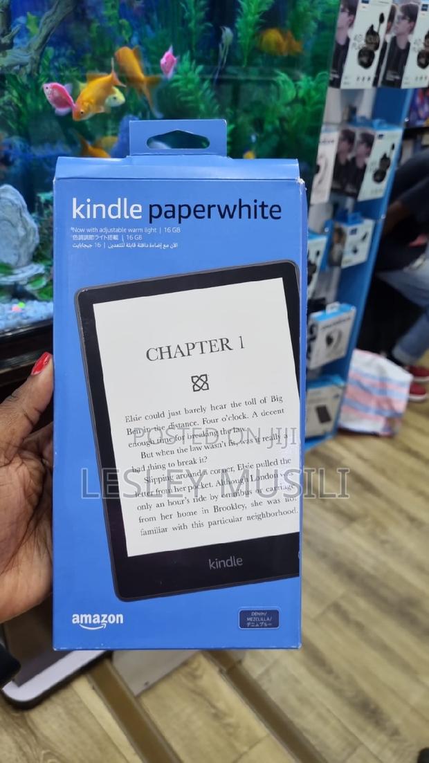 New Amazon Kindle Paperwhite 16 GB Black - thumbnail 2