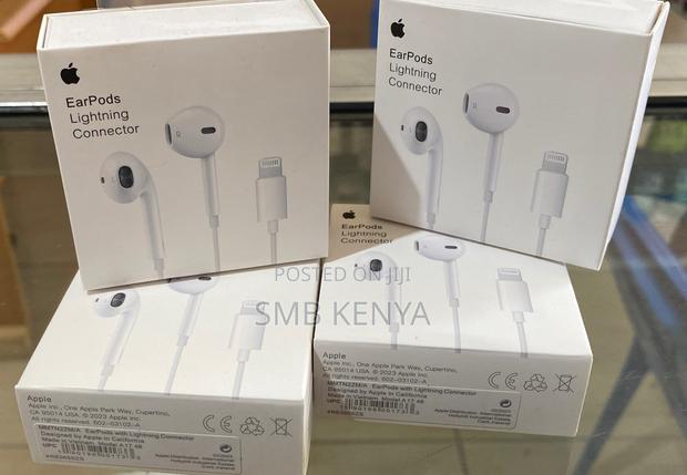 Original Apple Earpods Lightning Connector - main view