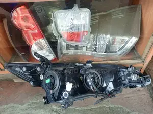 Toyota Wish 2010 Onwards Nonzenon Headlights