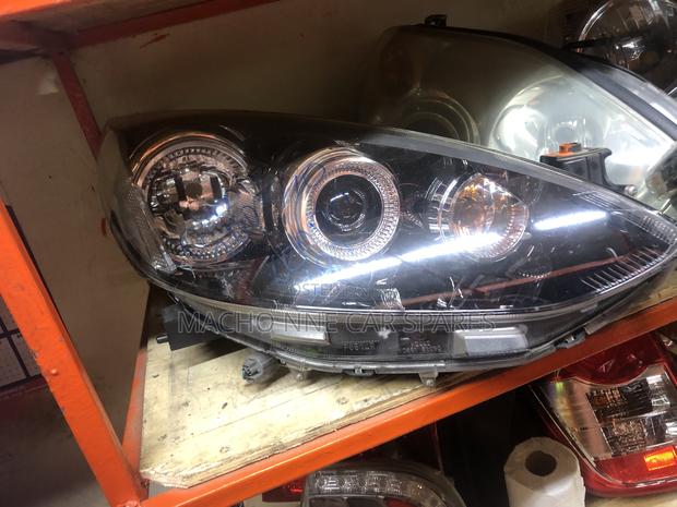 Mazda Demio 2010 Xenon Headlight - thumbnail 3