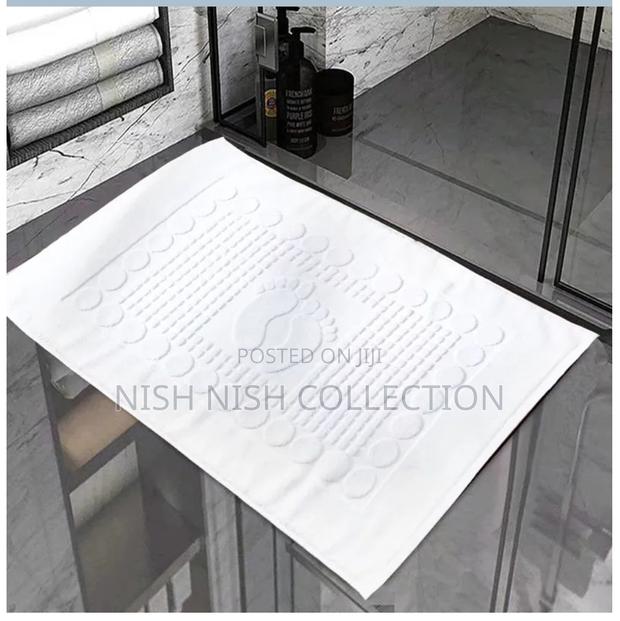 Bathroom Mats - thumbnail 3