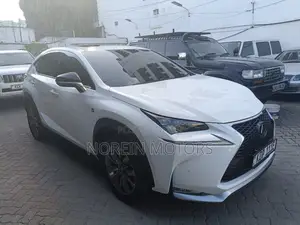 Lexus NX 2017 Off white