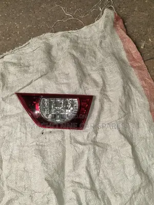 Toyota Mark X 2010 Bootlight