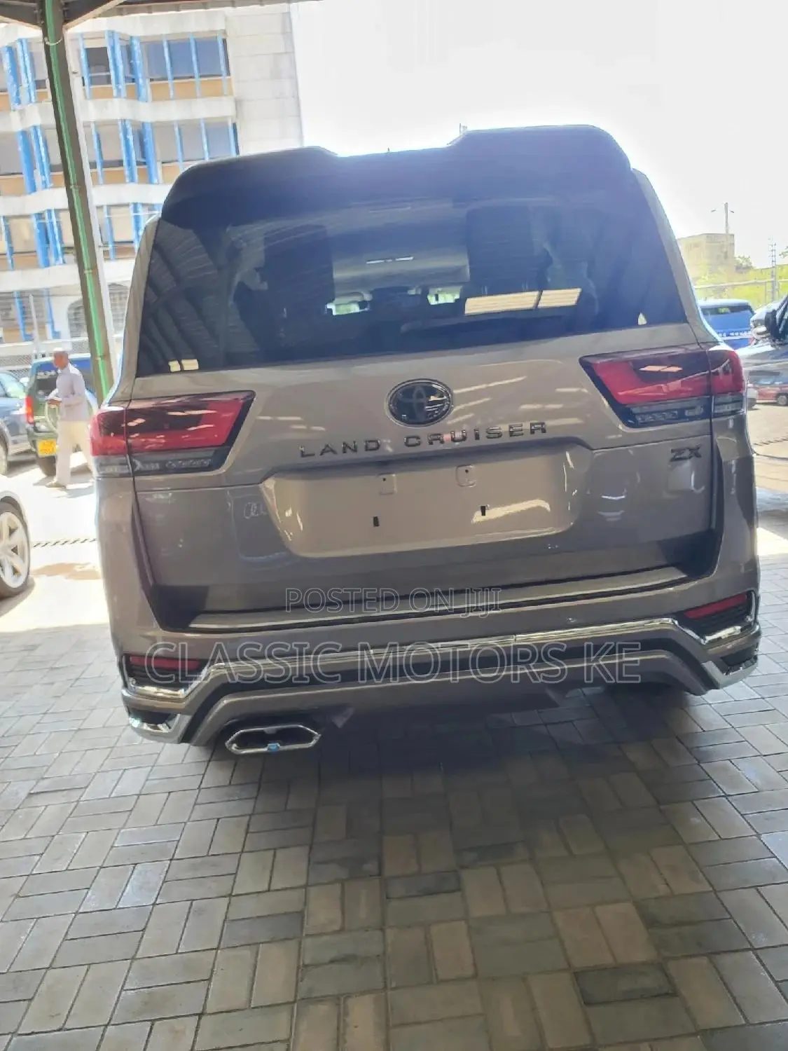 New Toyota Land Cruiser 2023 Gold