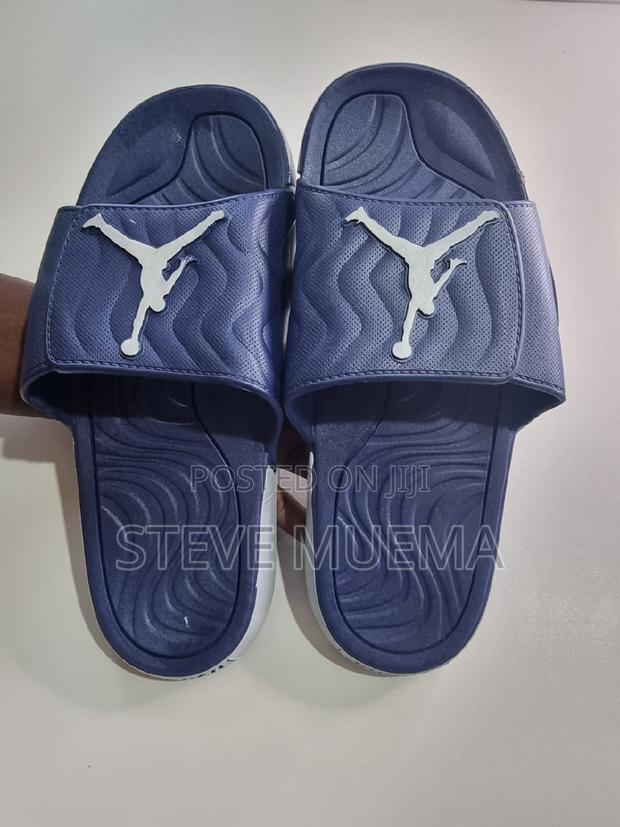 Slides Shoes - thumbnail 4