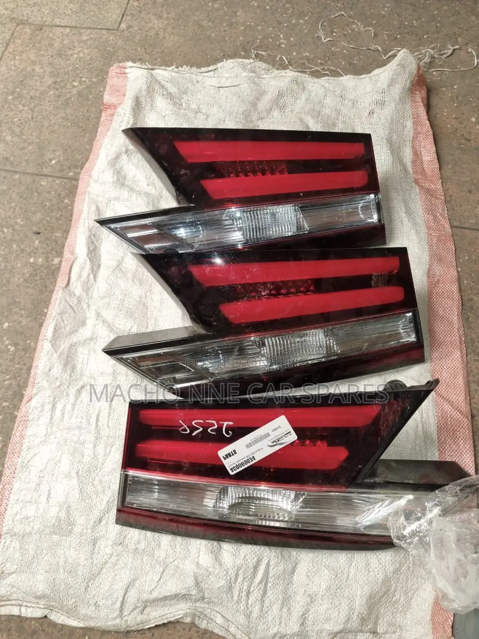 Honda Odyssey 2015 Bootlight