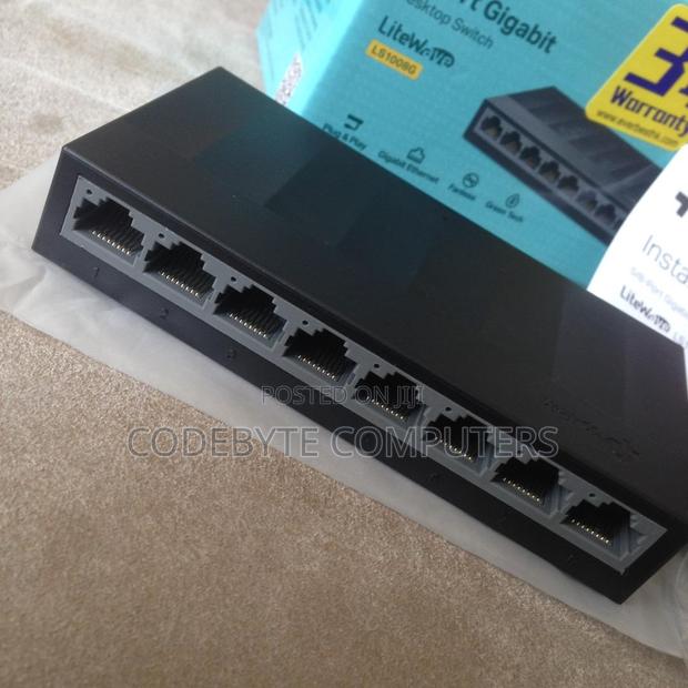 8 Port Gigabit Desktop Switch LS1008G - main view
