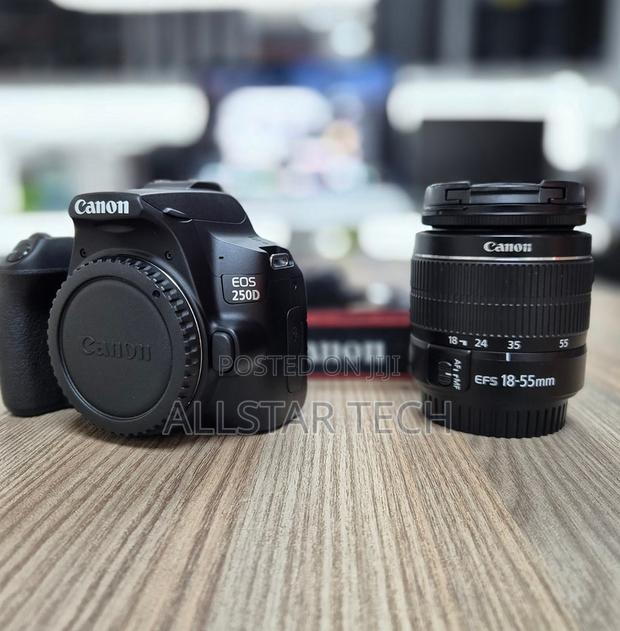 Canon EOS 250D With 18-55 Mm Lens - thumbnail 4