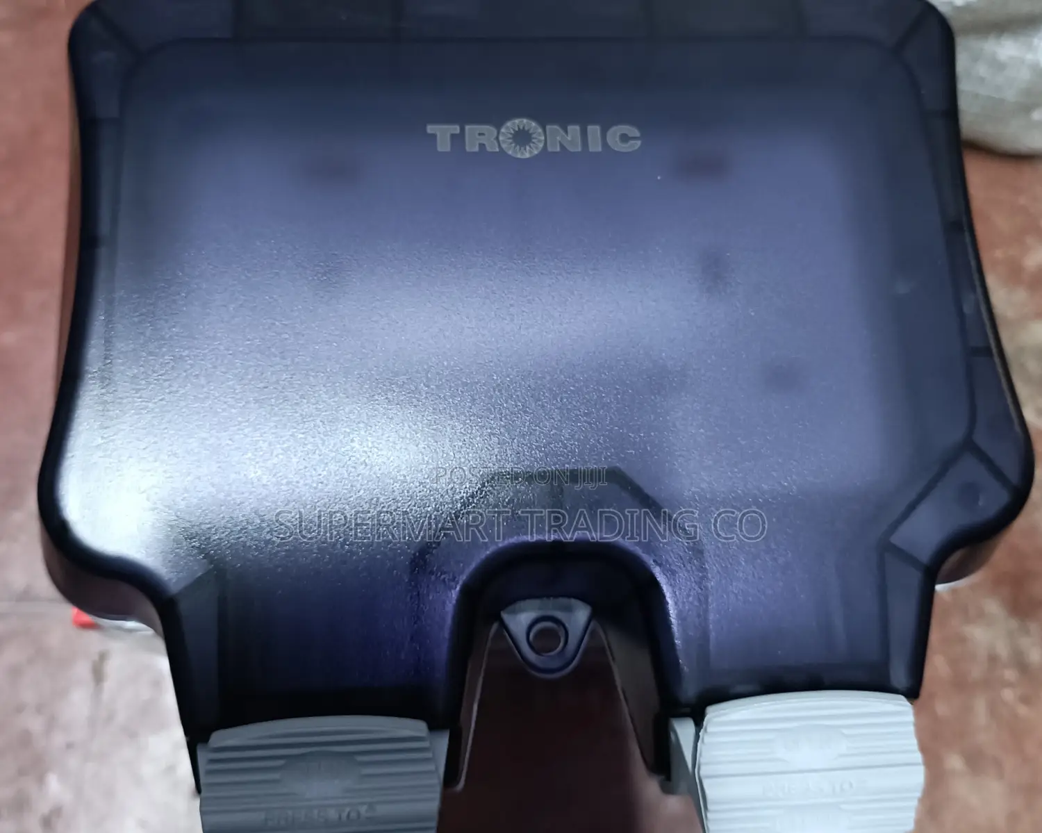 Tronic Double Switched 13A Outdoor Socket