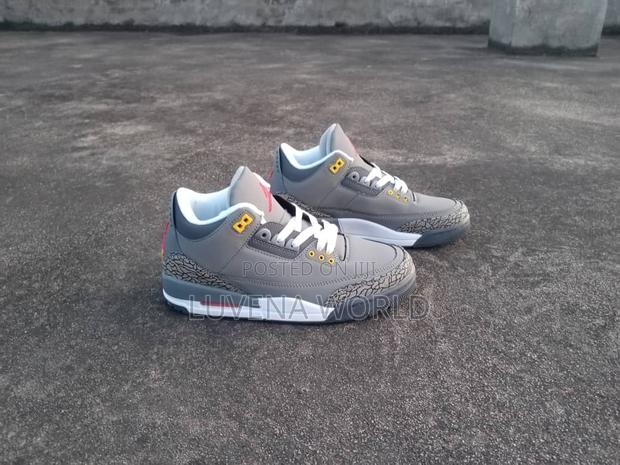 Jordan Threes - thumbnail 3
