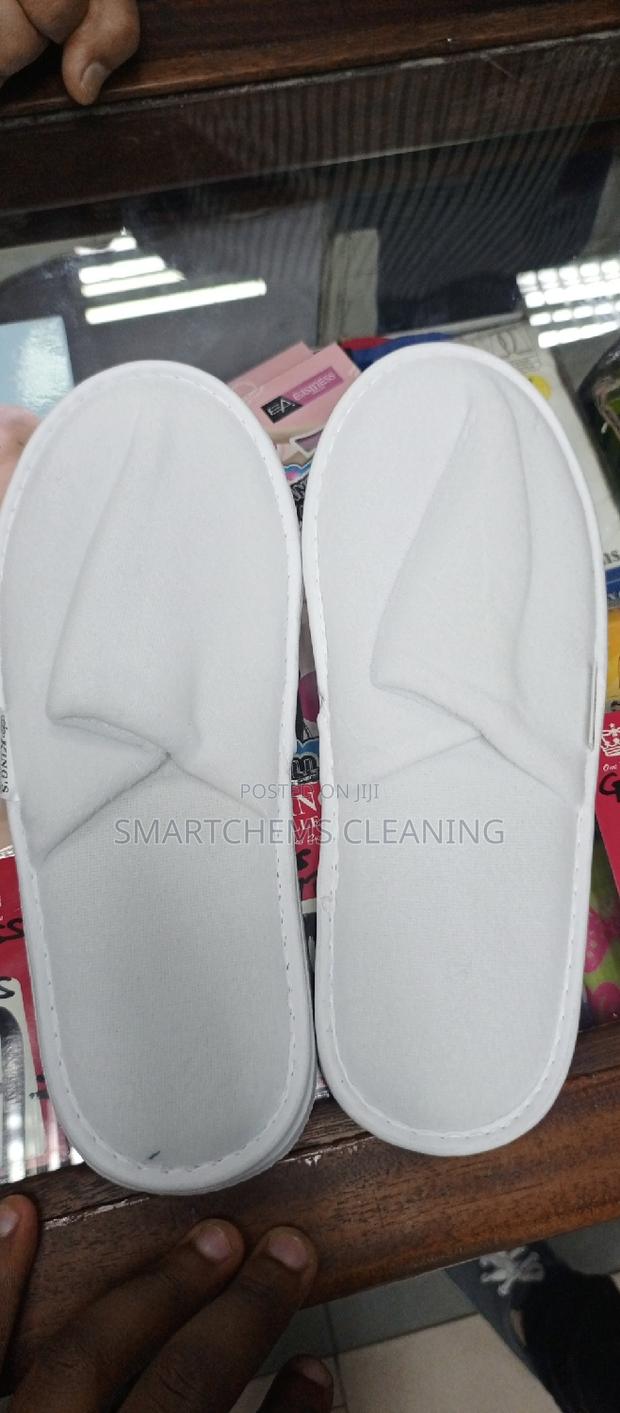 Disposable Bath Slippers - main view