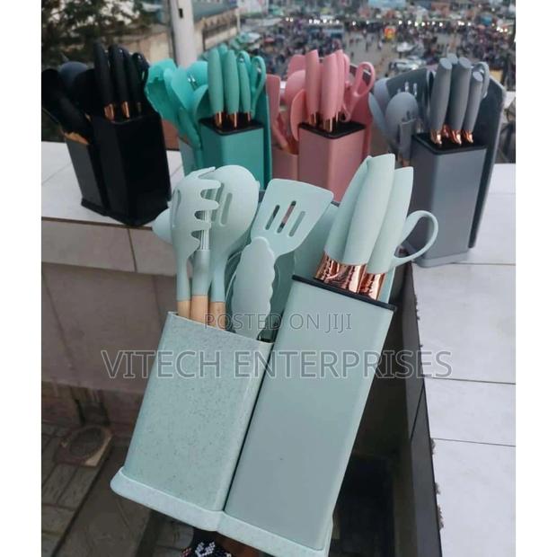 19 PCS Silicone Set Knives + Spoons - main view