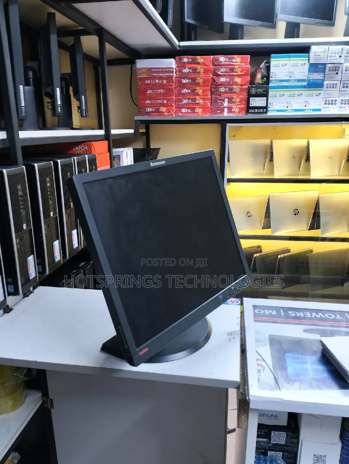19 Inch LENOVO Monitor