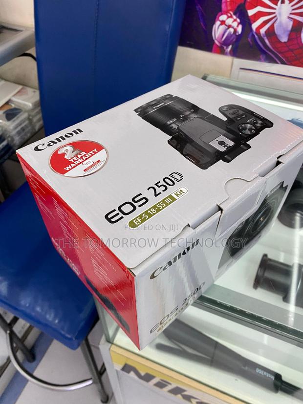 Canon 250d 18-55mm Lens - thumbnail 3