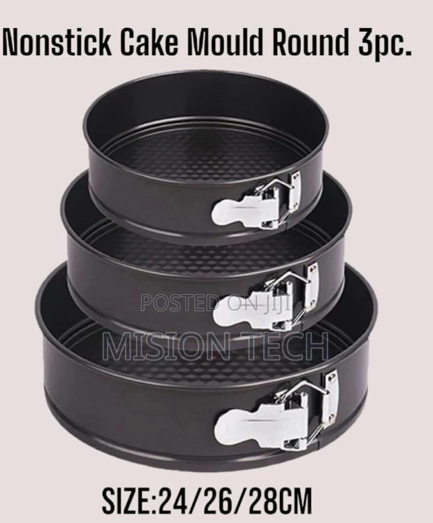 Nonstick Cake Mould Round - main view