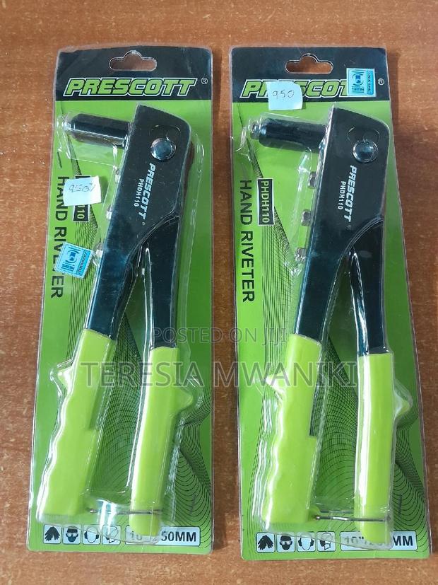 Hand Riveter - main view