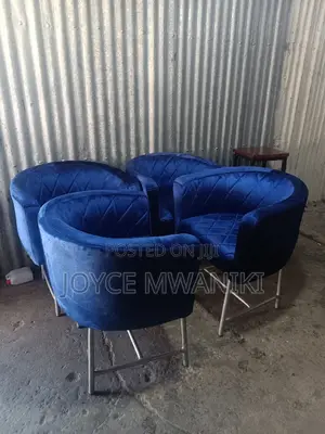 Styling Chairs, Royal Blue 
