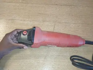 Hilti 4.5" Angle Grinder With 5 Discs