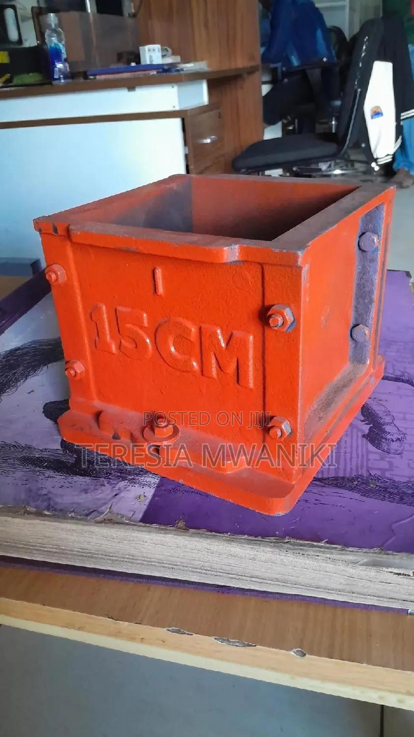 Premium Quality Concrete Testing Cube Mould 150mm Cubic