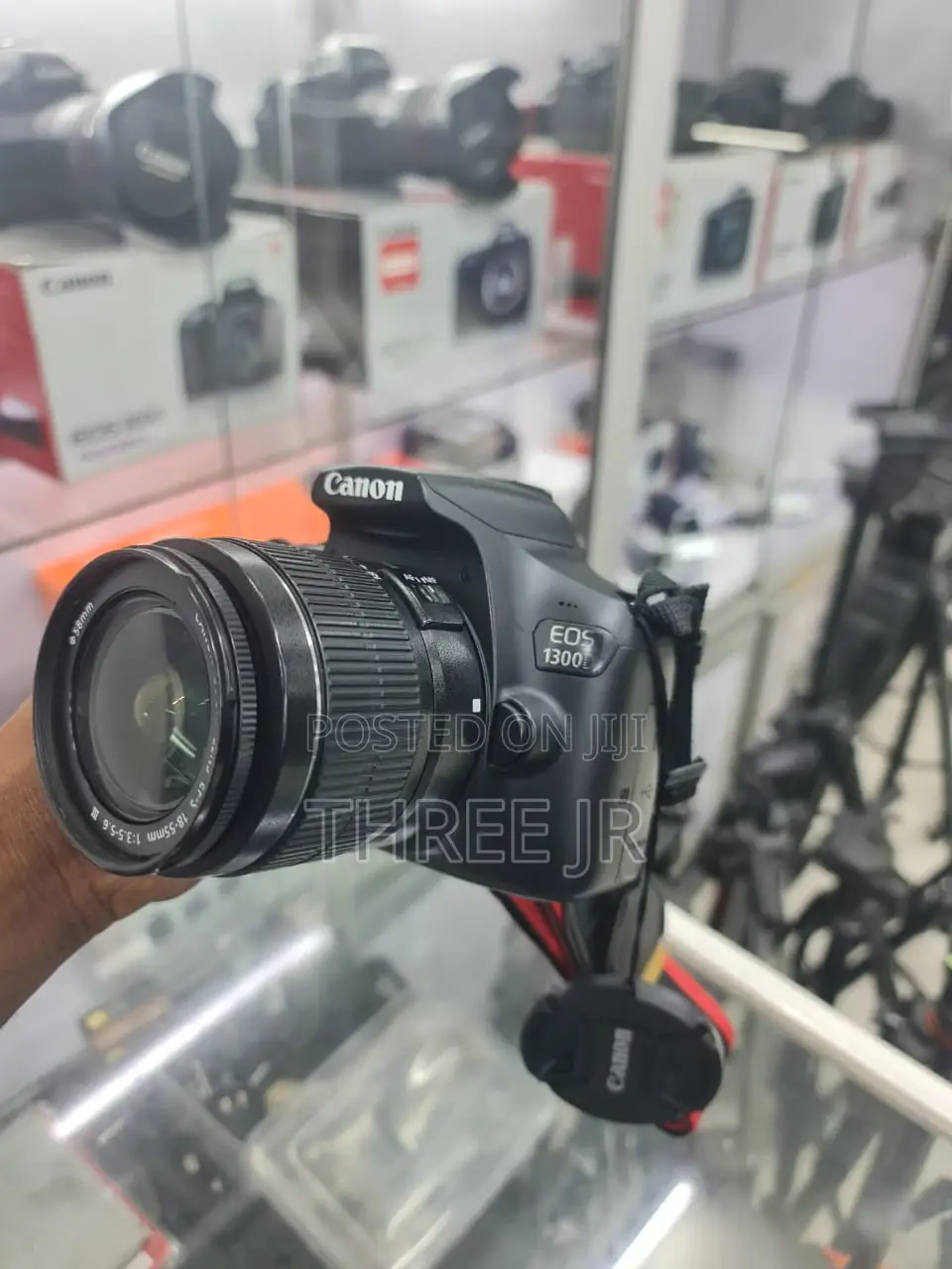 Cannon 1300D Camera With Inbuilt Flash