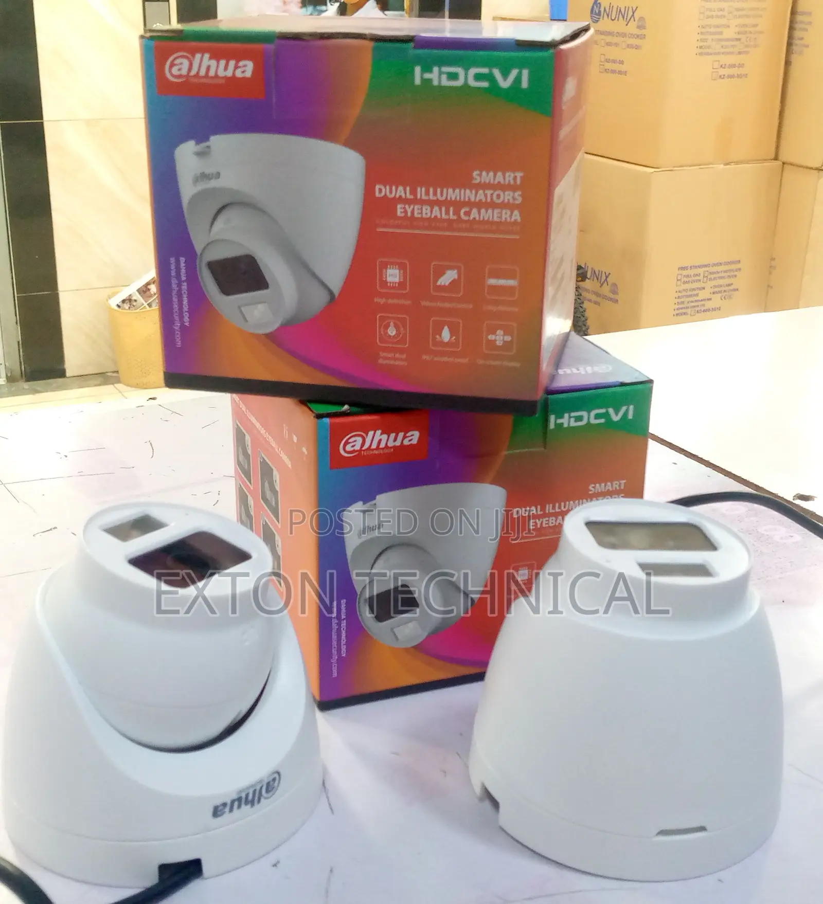 Smart Dual Hybrid Dahua 2MP Dome Camera