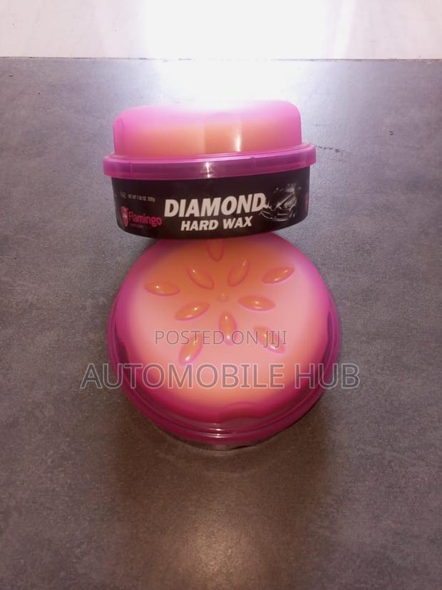 Flamingo Diamond Hard Wax Rubbing Compound - main view