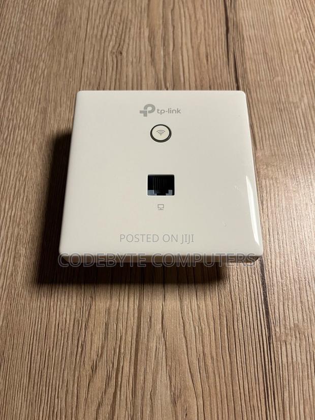 Tp-link Omada Ac1200 Wall-plate Access Point Tl-eap230-wall - main view