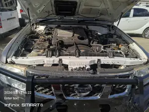 Nissan Navara 2016 Silver