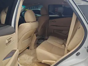 Lexus RX 270 2012 Off white