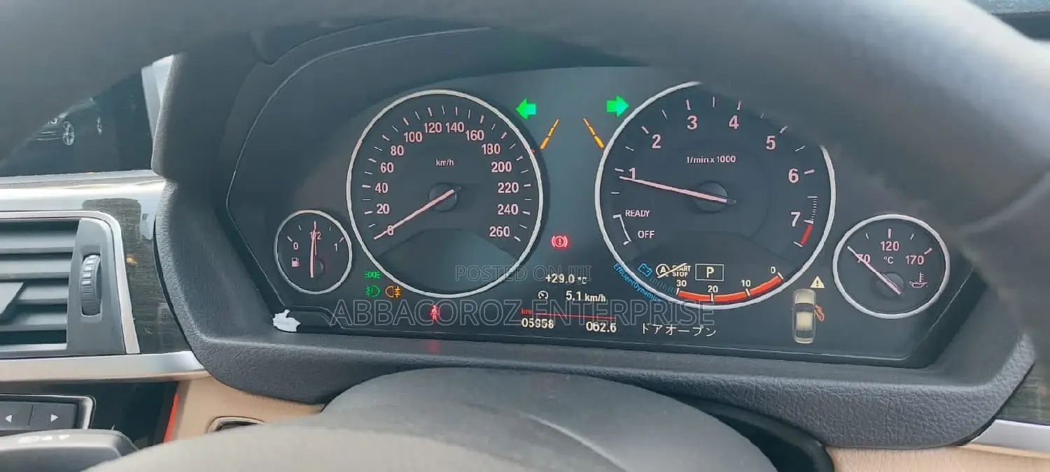 BMW 318i 2017 Blue