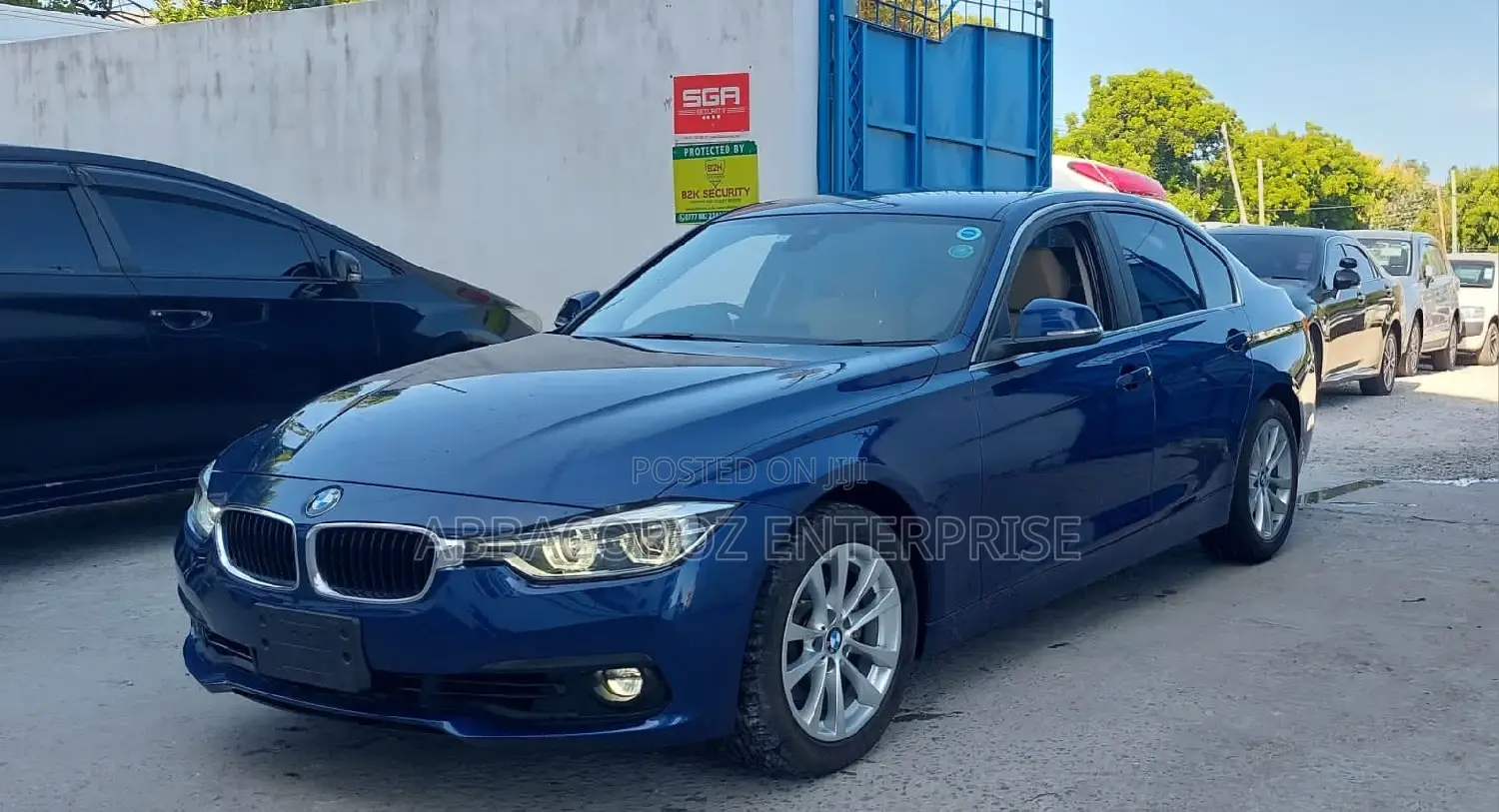 BMW 318i 2017 Blue