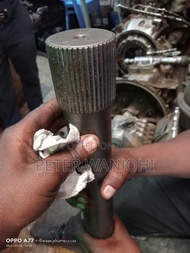 Axle for Fuso Fj - thumbnail 2