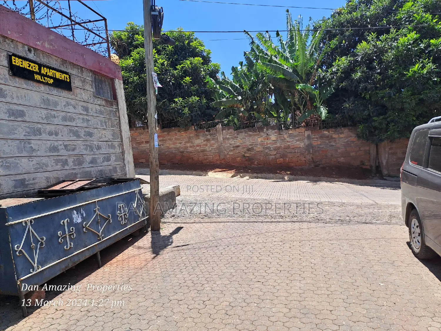 Commercial 1/4 Acre With a 5bdr Bangalow in Ngong for Sell