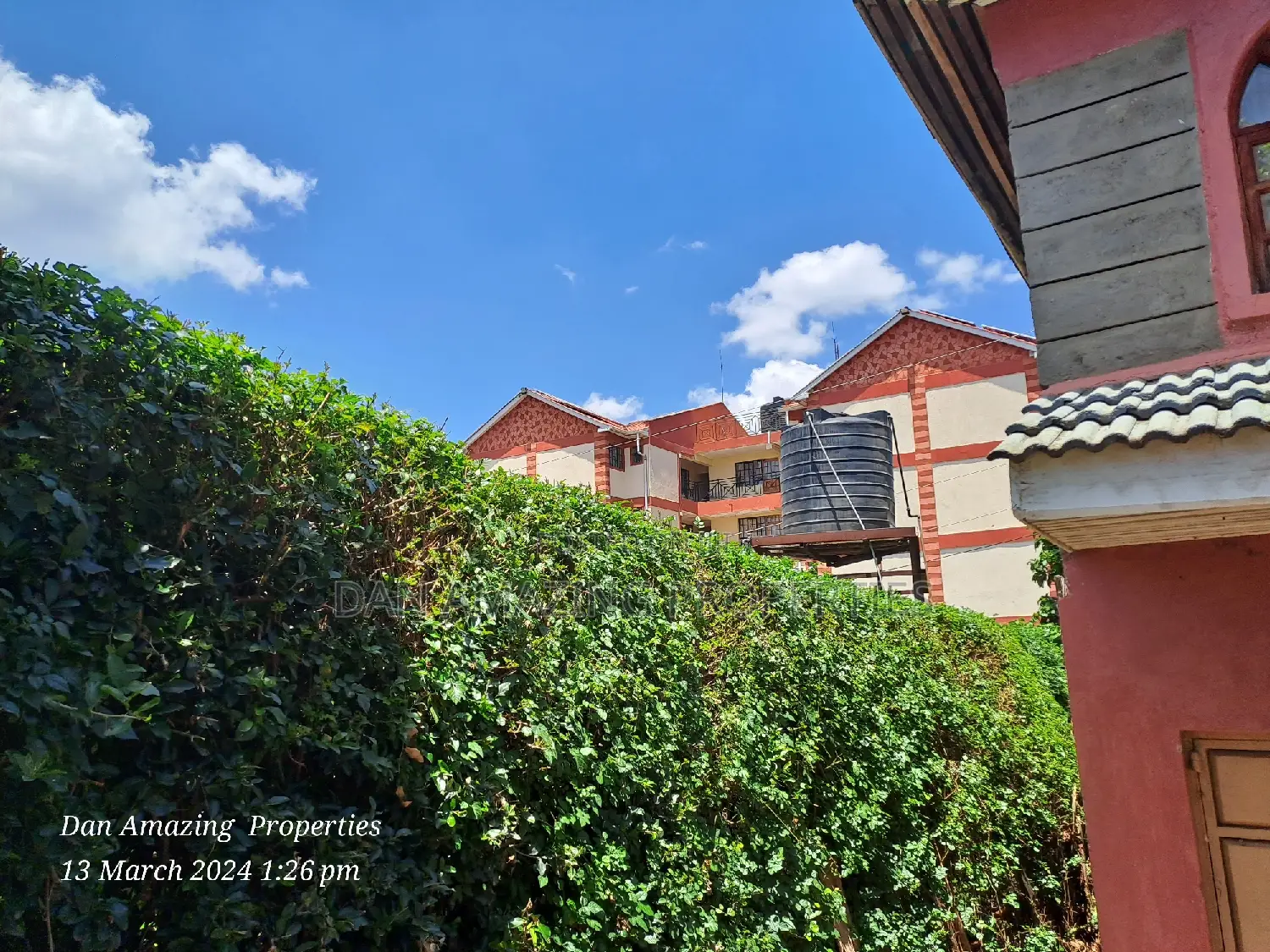 Commercial 1/4 Acre With a 5bdr Bangalow in Ngong for Sell