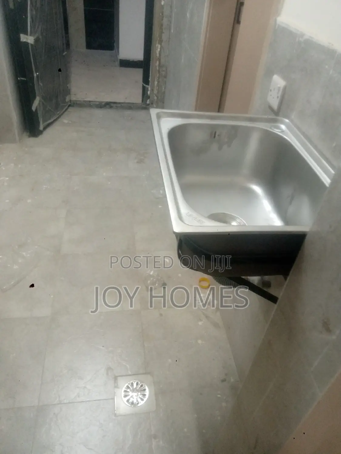 4bdrm Apartment in South C for rent