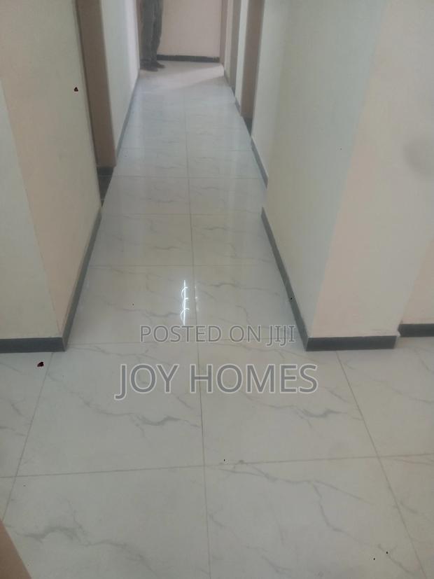 3bdrm Apartment in South B for rent - thumbnail 12